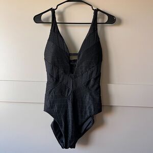 Becca Tie Back One Piece Black Swimsuit‎ Women Small Plunge Neutral Sexy Padded